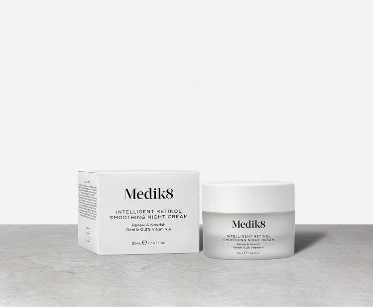 Intelligent Retinol Smoothing Night Cream - Medik8 NL