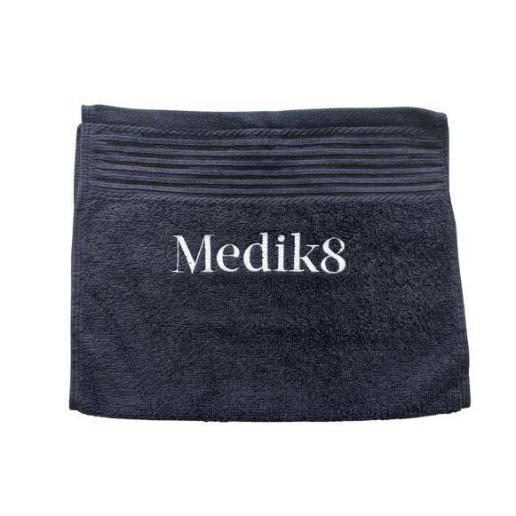 Medik8 Handdoek Zwart-72
